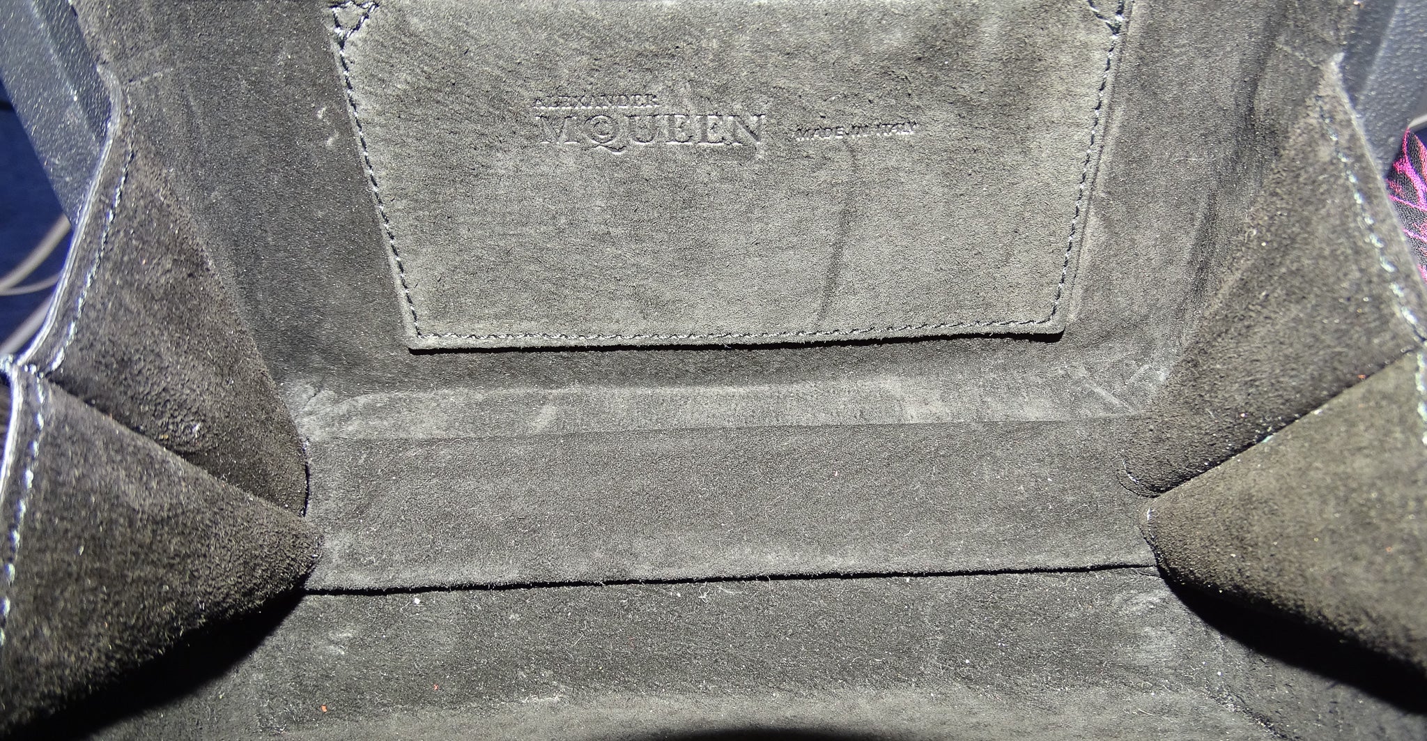 Alexander McQueen Rose Print Box Bag - Image 8