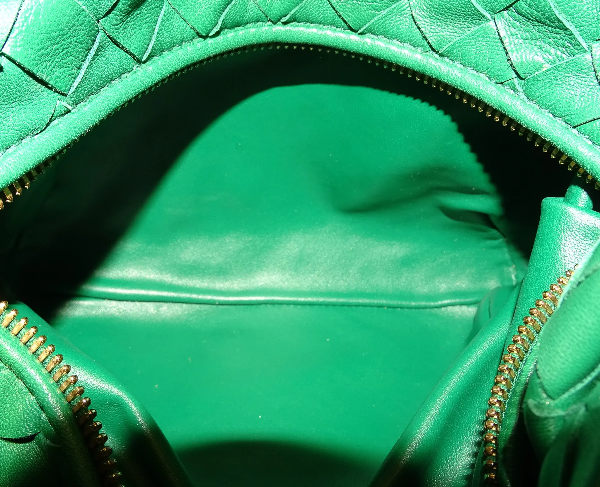 Bottega Veneta Green Lambskin Intrecciato Mini Jodie - Image 12