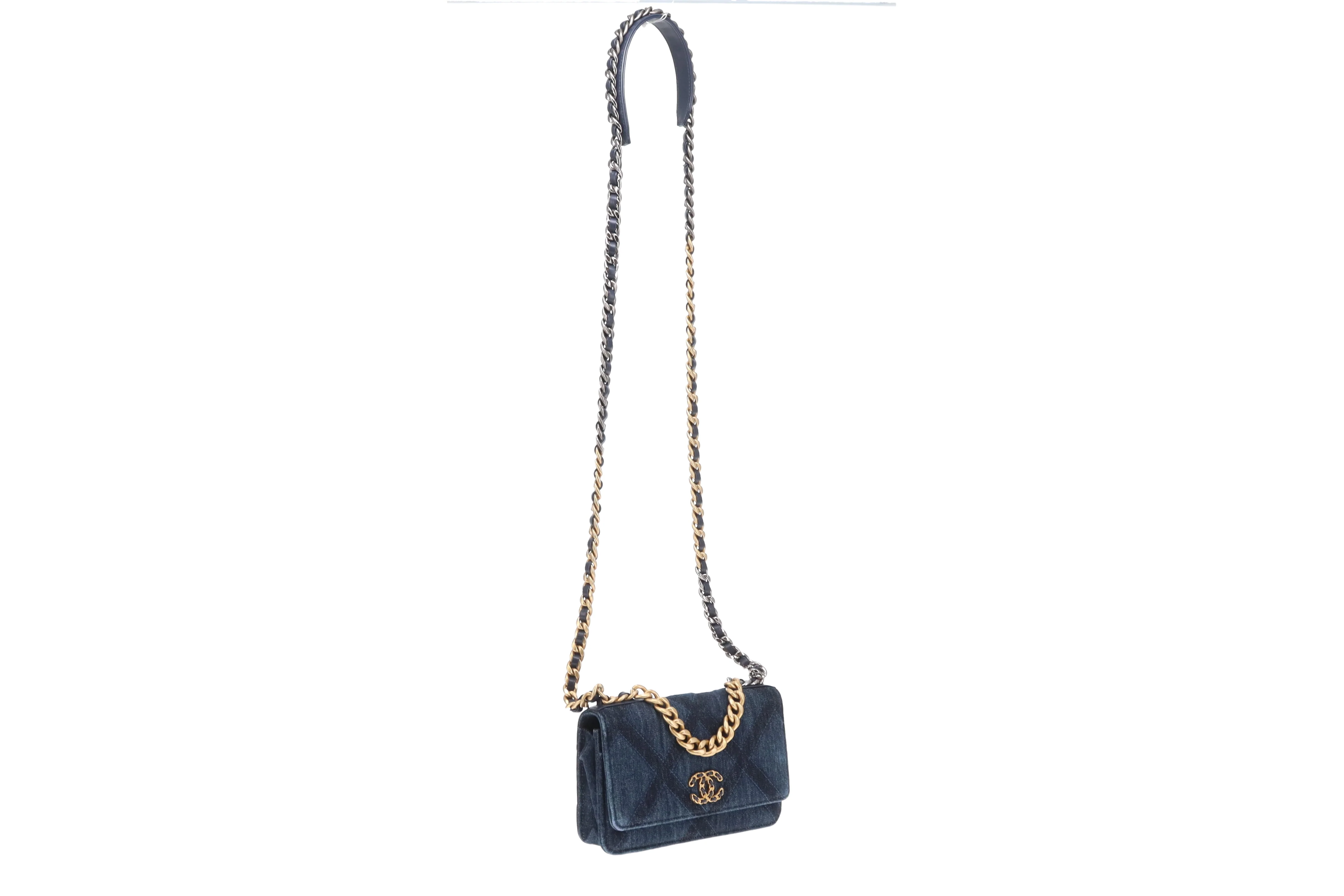 Chanel Wallet On Chain Chanel 19 Denim - Image 15