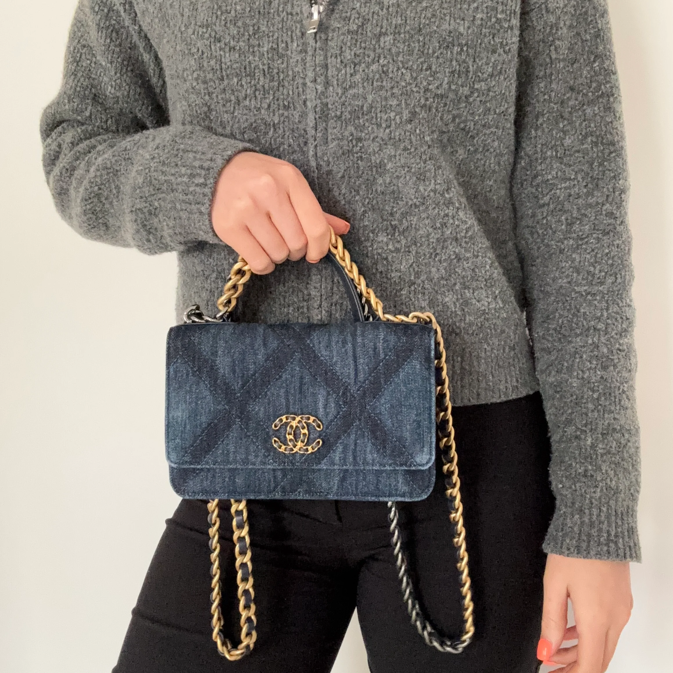 Chanel Wallet On Chain Chanel 19 Denim - Image 3