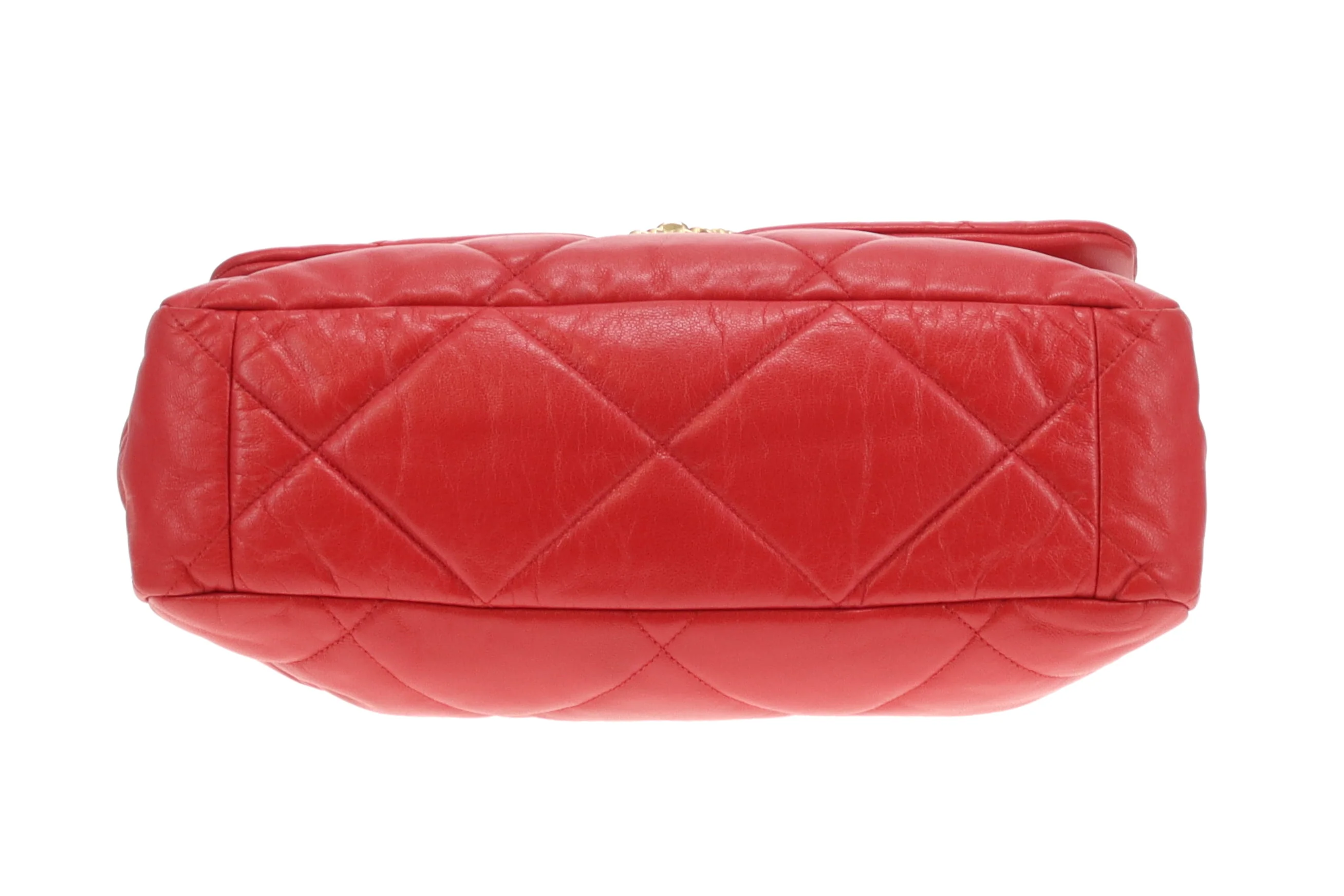 Chanel 19 Maxi Rouge 2019 - Image 10