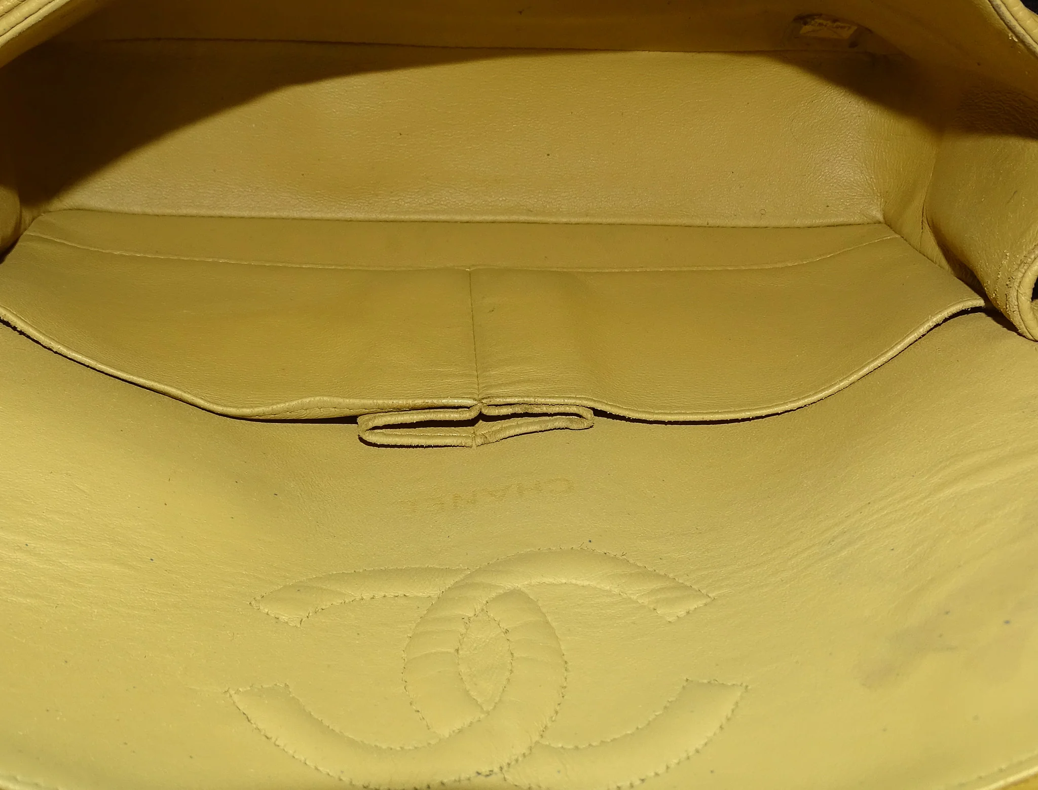 Chanel Classic Medium Double Flap Beige Caviar GH 2005/06 - Image 10