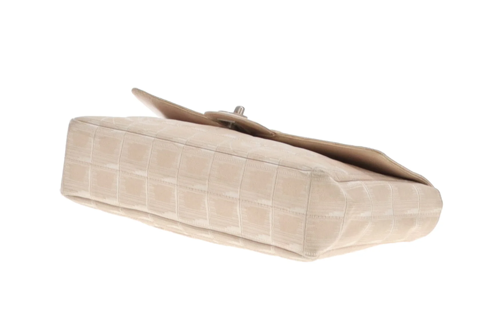 Chanel Beige Travel Ligne Single Flap Shoulder Bag 2002/03 - Image 11