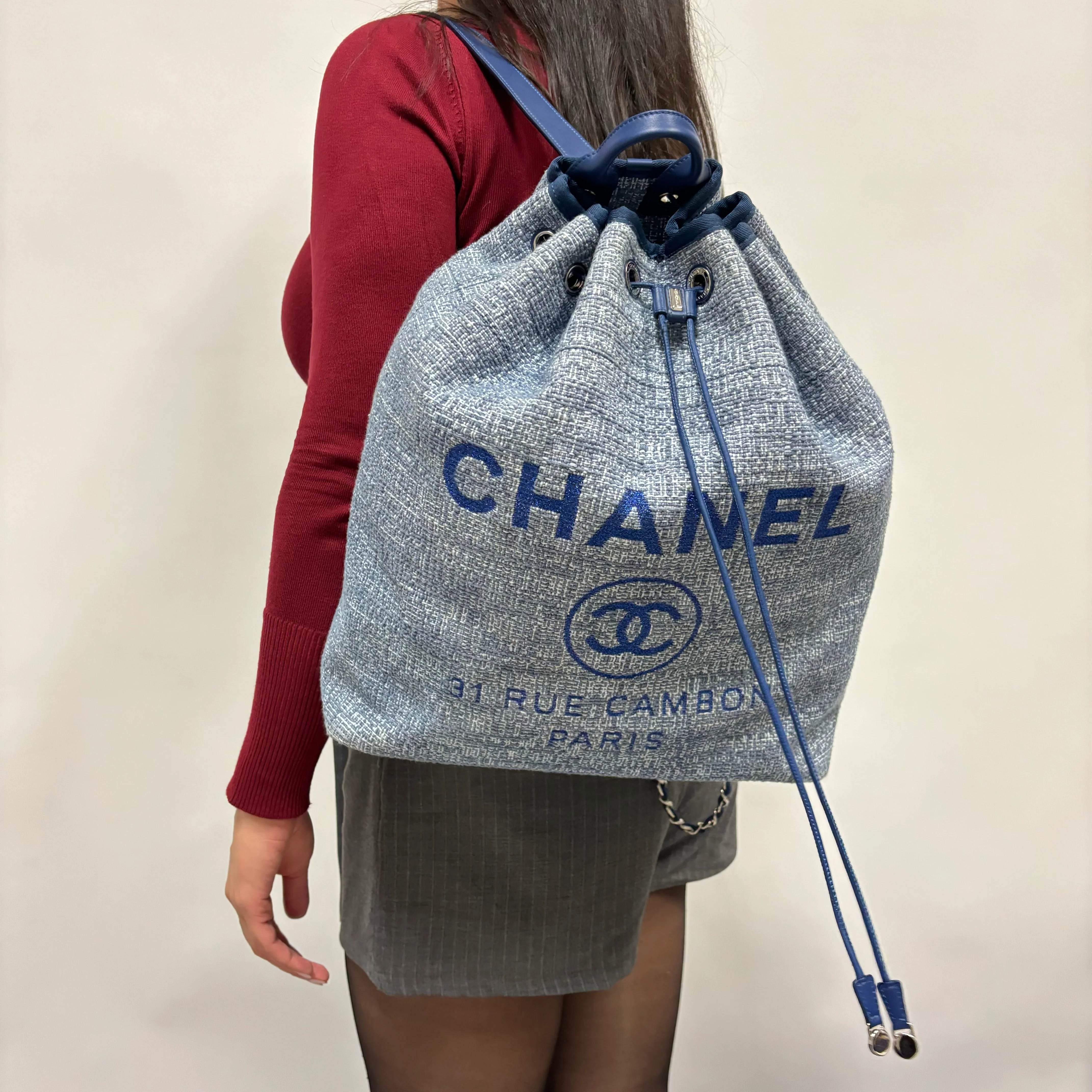 Chanel Deauville Drawstring Backpack Blue Tweed and Leather 2018 - Image 2