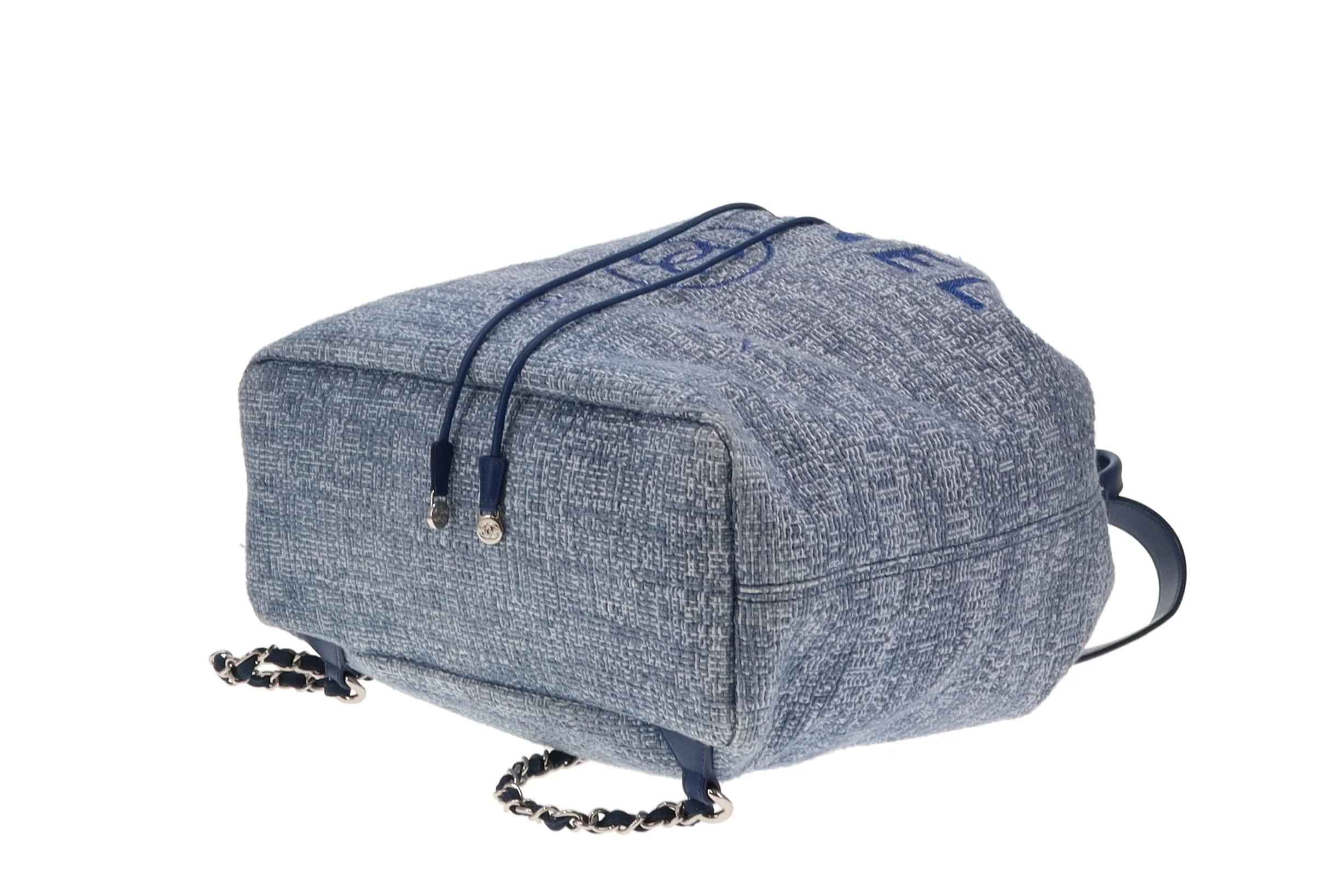 Chanel Deauville Drawstring Backpack Blue Tweed and Leather 2018 - Image 9
