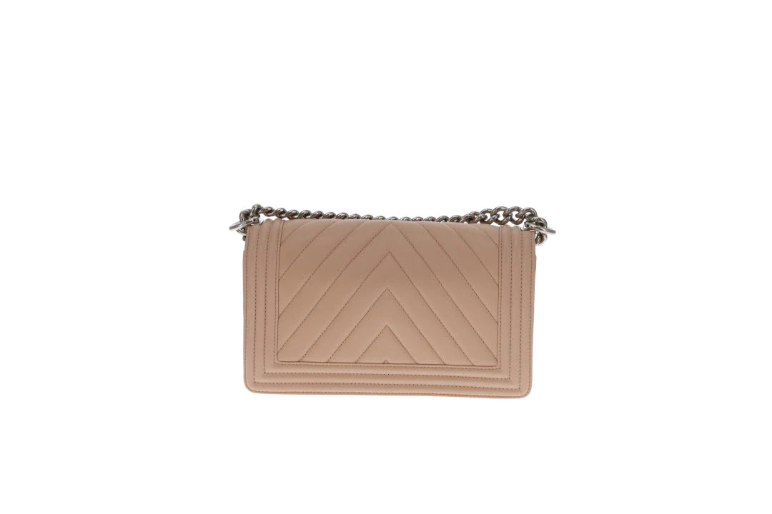 Chanel Boy Bag New Medium Beige Chevron With Silver Hardware 2016 - Image 8