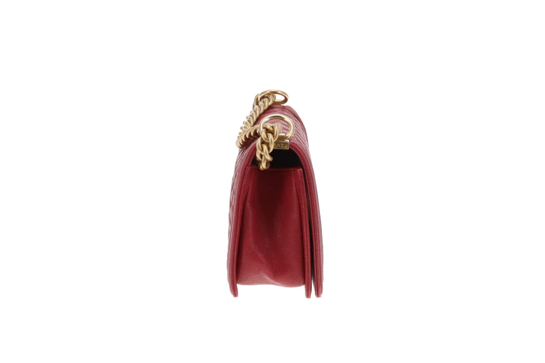 Chanel Boy Bag New Medium In Red Soft Caviar 2018/19 - Image 7