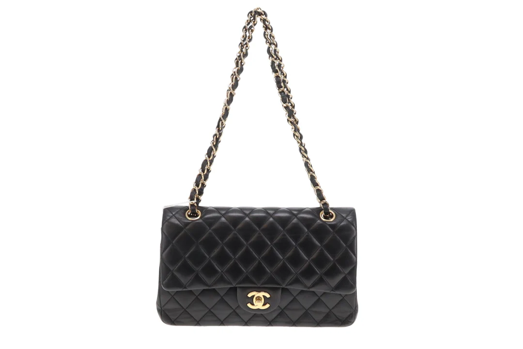 Chanel Classic Double Flap Medium Lambskin With Gold Hardware 2010 - Image 4