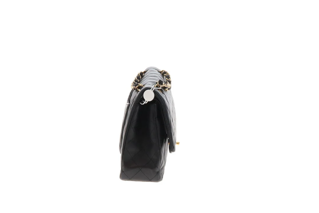 Chanel Classic Double Flap Medium Lambskin With Gold Hardware 2010 - Image 6