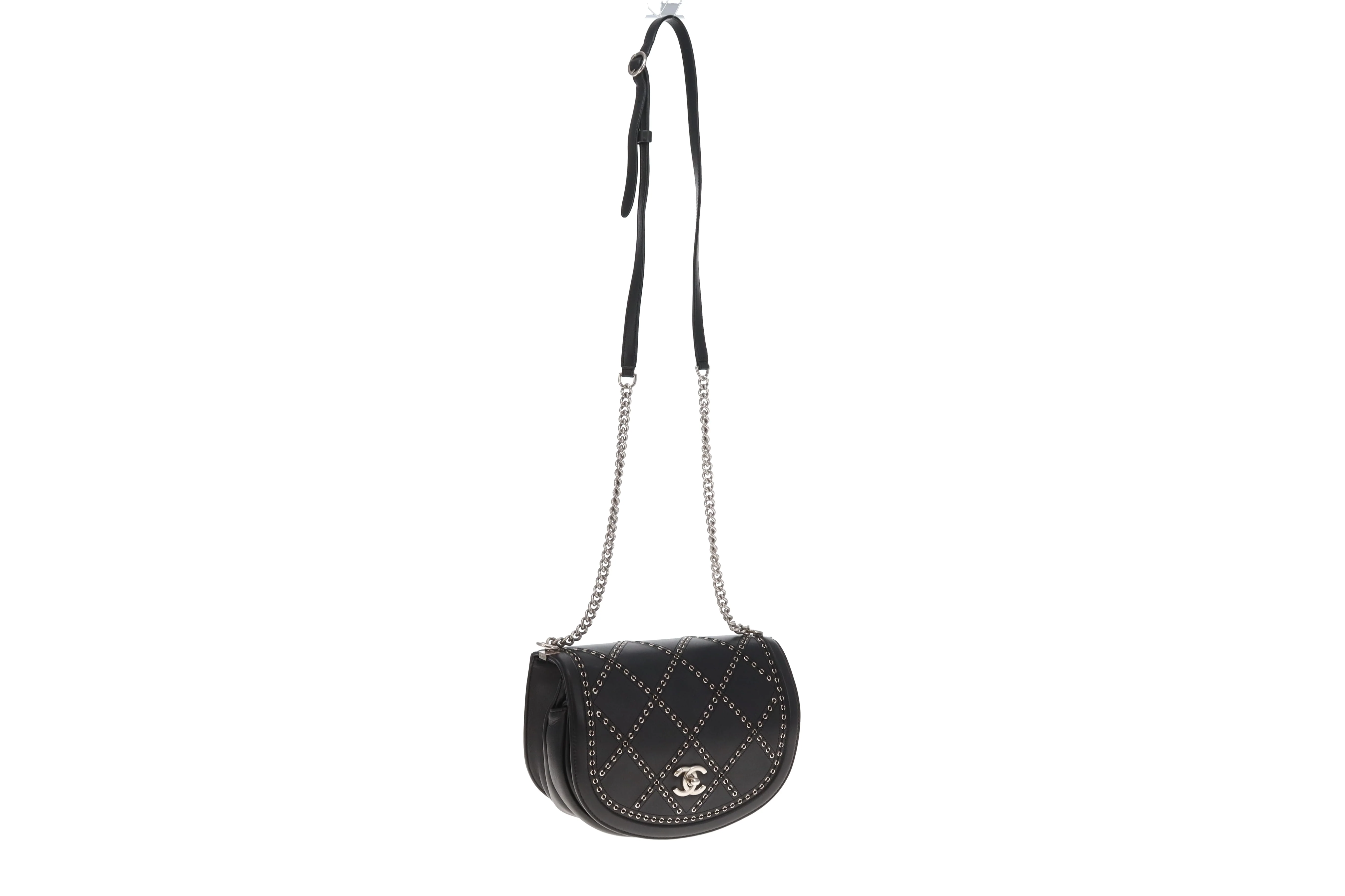 Chanel Coco Eyelets Flap Bag Black and SHW 2018 - Image 13