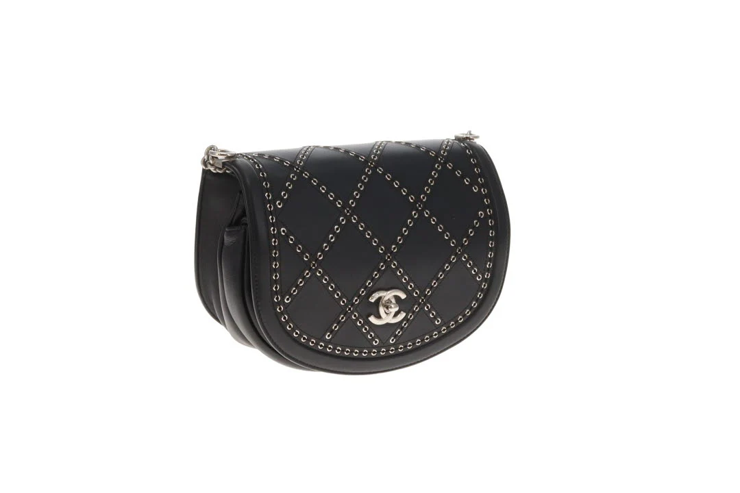 Chanel Coco Eyelets Flap Bag Black and SHW 2018 - Image 5