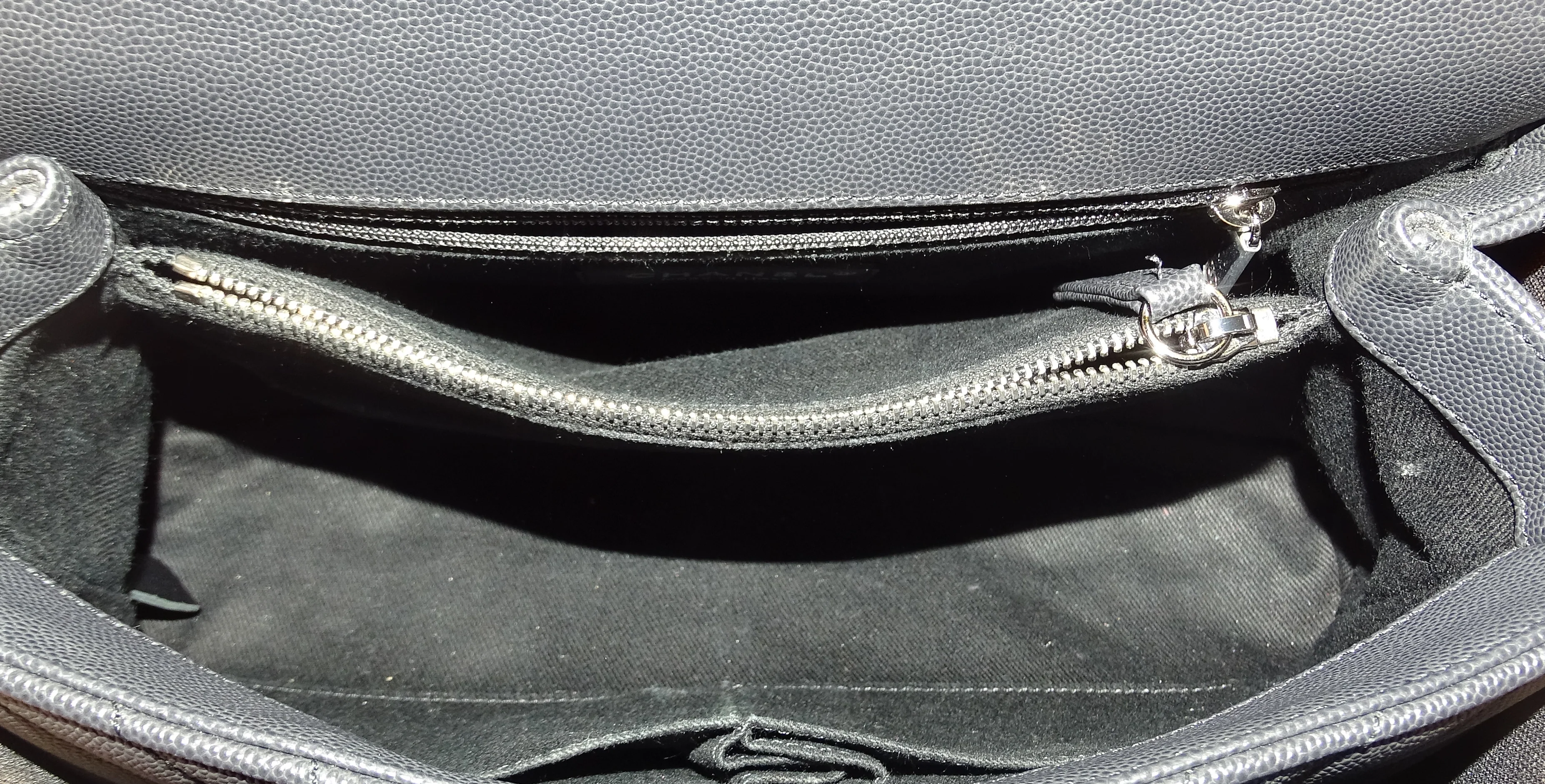 Chanel Coco Handle Charcoal Small 2019/20 2 - Image 14
