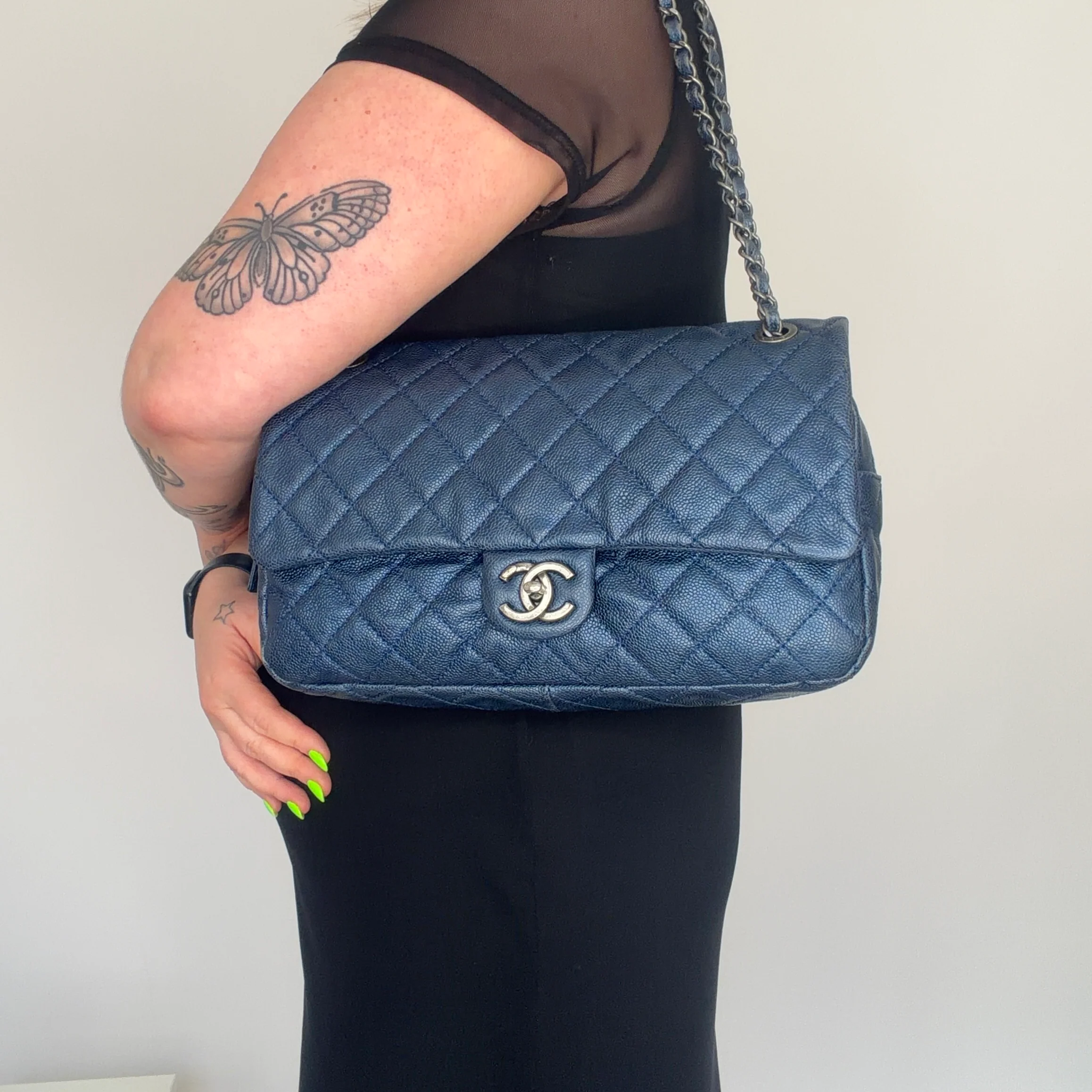 Chanel Easy Flap Metallic Blue Caviar 2012 - Image 2