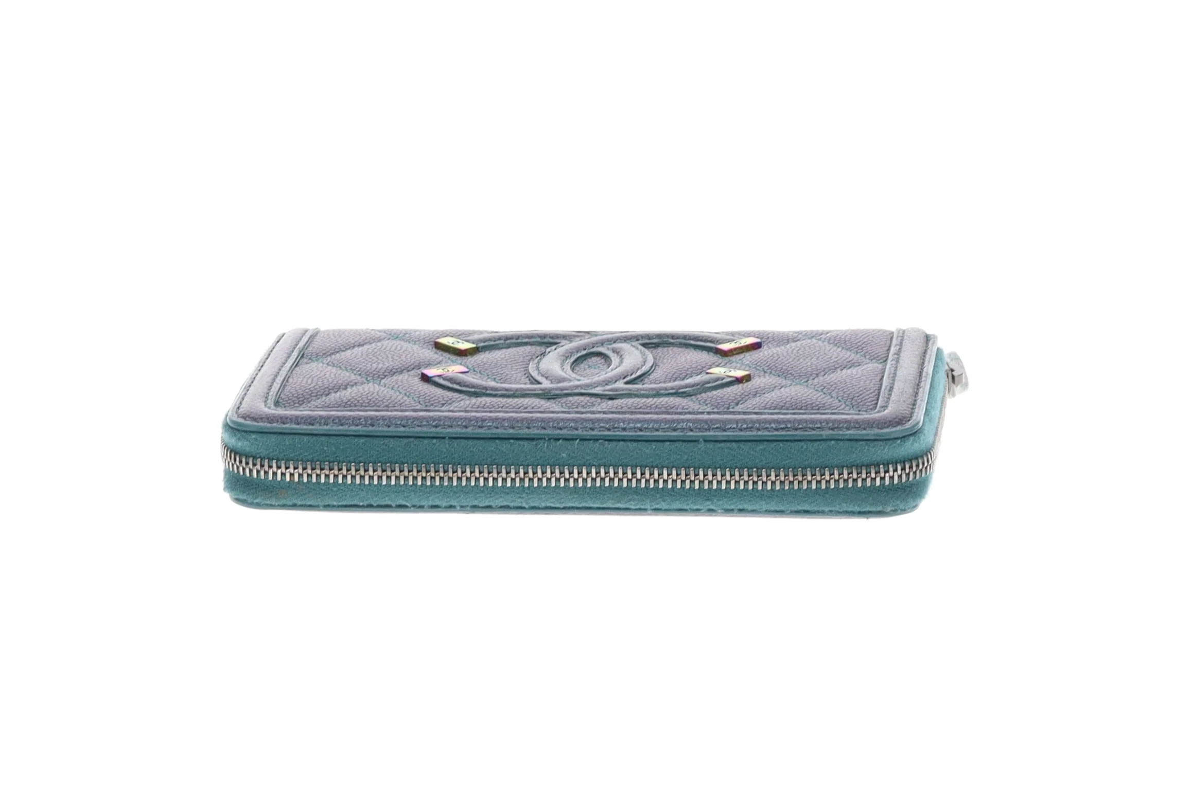 Chanel Filigree Zip Around Wallet Medium Green Iridescent Caviar - Image 10