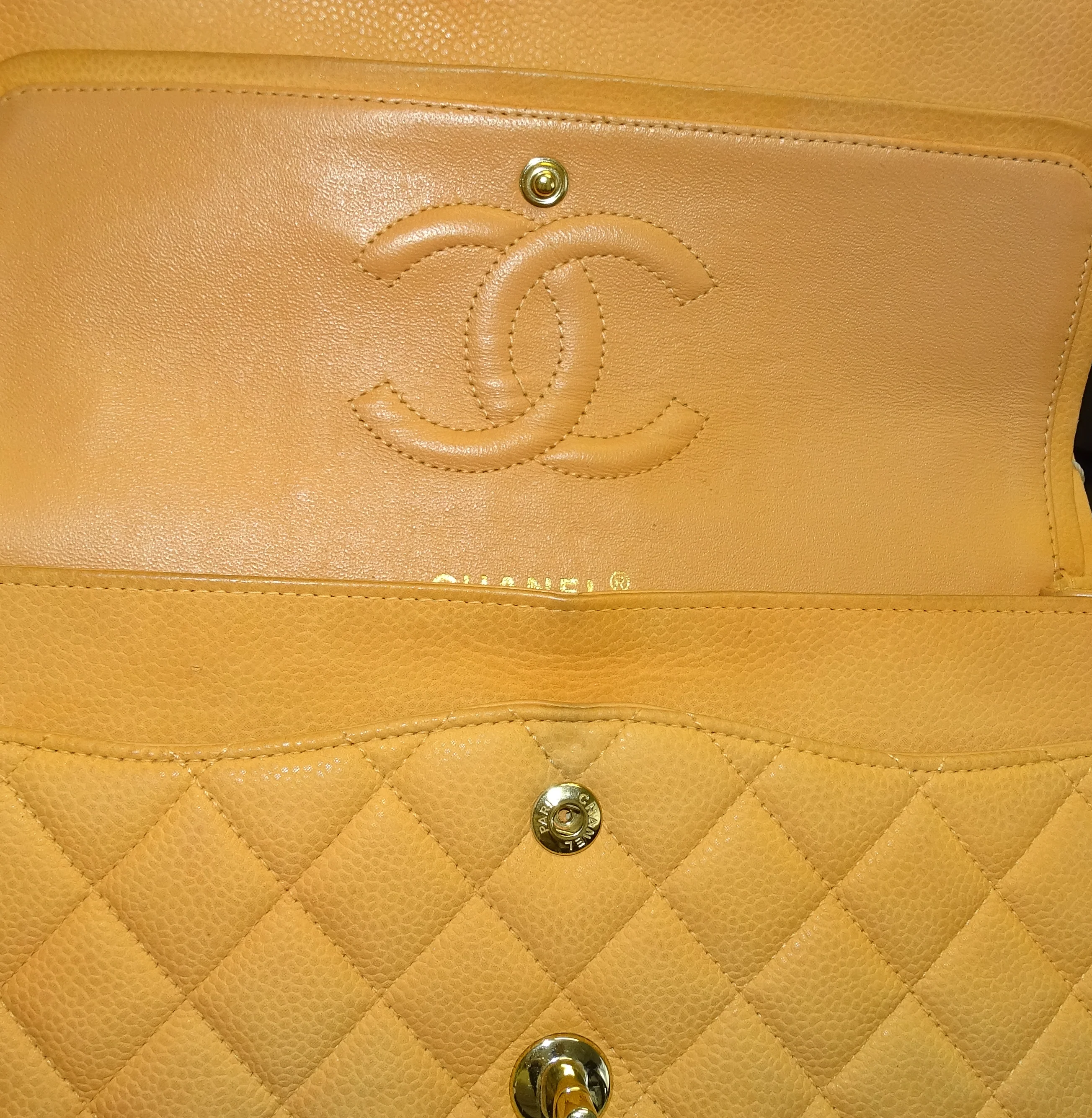 Chanel Classic Medium Double Flap Peach Caviar Leather GH 2012 - Image 16