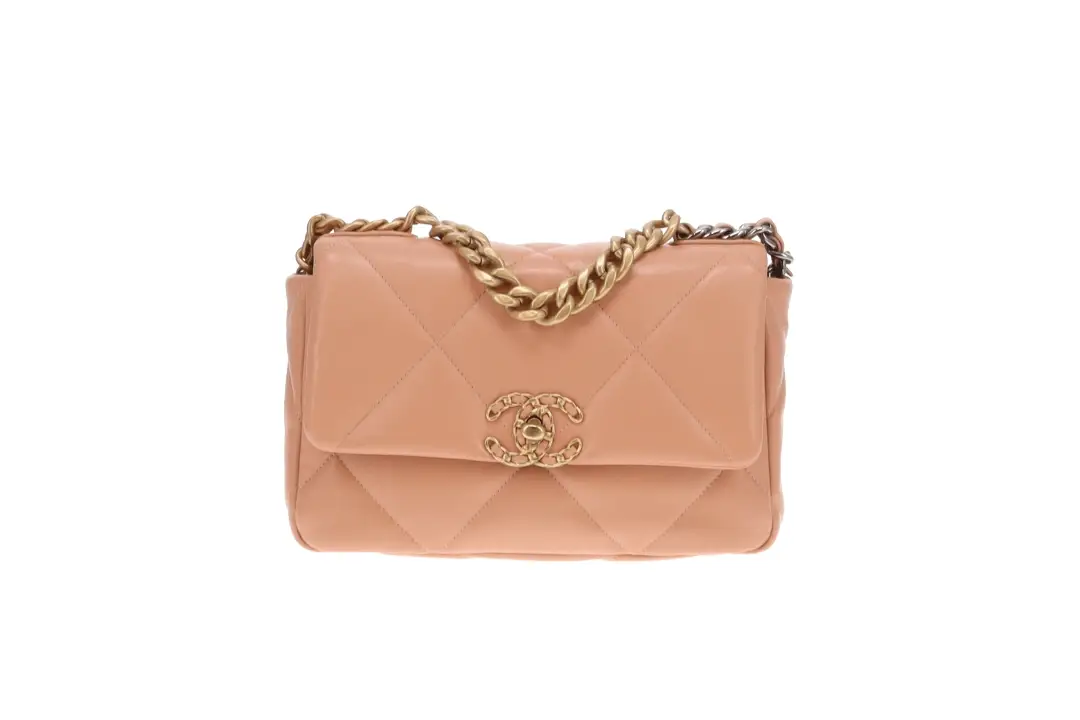 Chanel 19 Salmon Pink Small Chanel (NFID) - Image 3