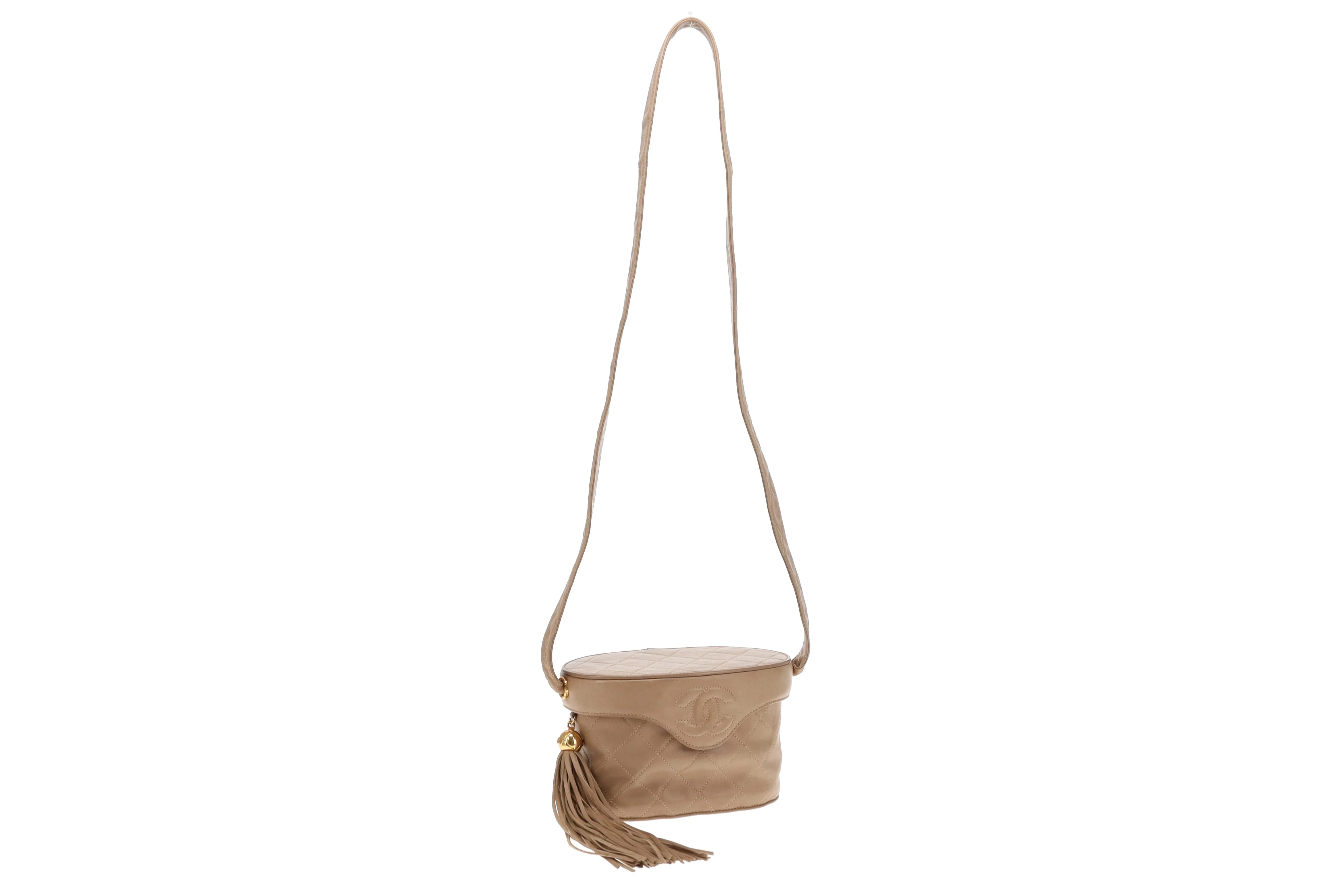 Chanel Tassel Vanity Bag Beige Quilted Lambskin Vintage - Image 10