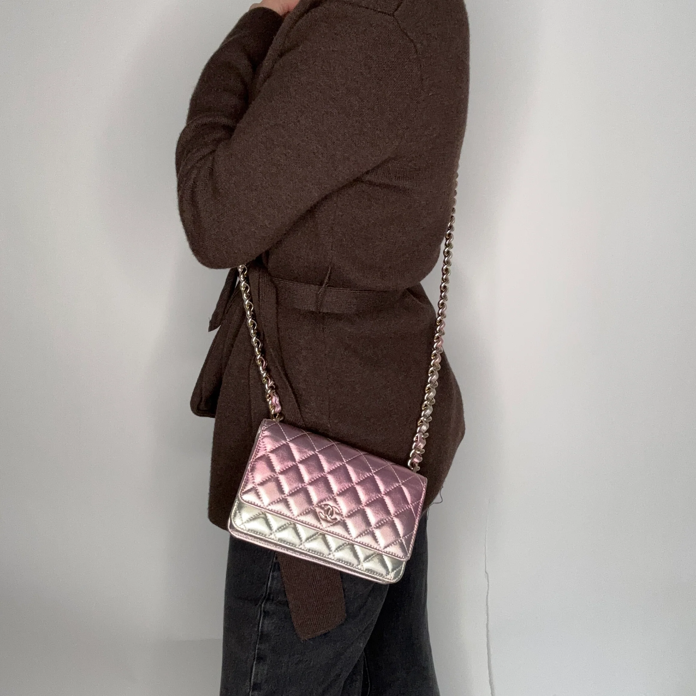 Chanel Wallet on Chain Pink Gradient Iridescent with Chunky Chain (NFID) - Image 3