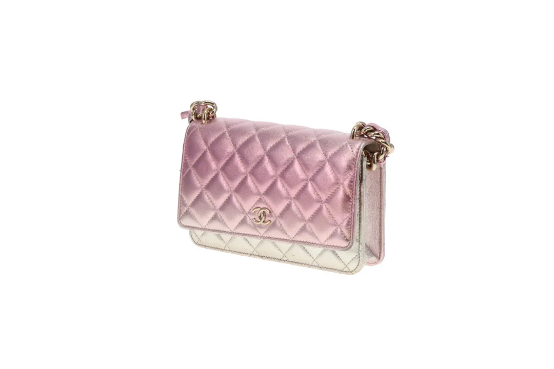 Chanel Wallet on Chain Pink Gradient Iridescent with Chunky Chain (NFID) - Image 9