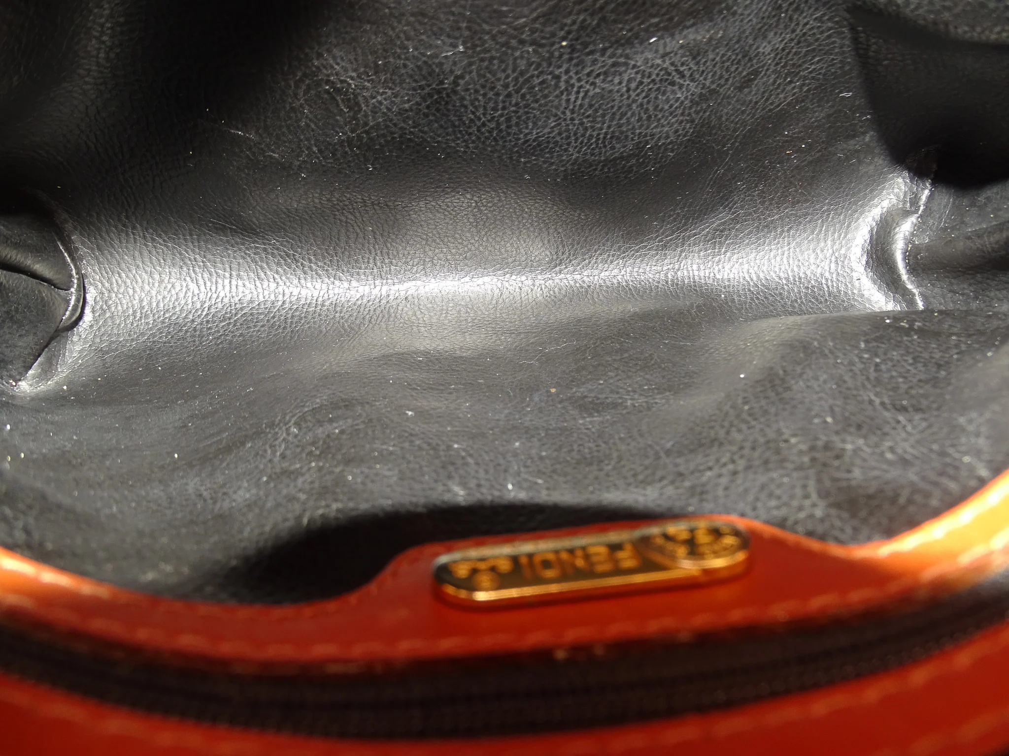 Fendi Rayures Vintage Crossbody - Image 12