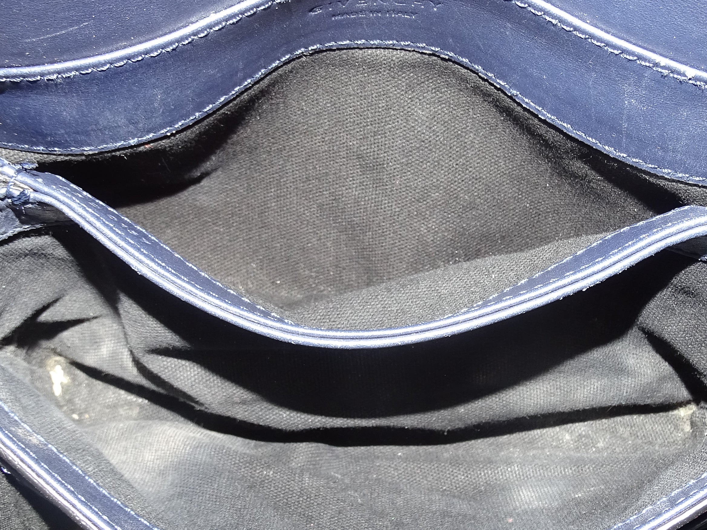 Givenchy Navy and Wine Cross Body Duetto - Image 9