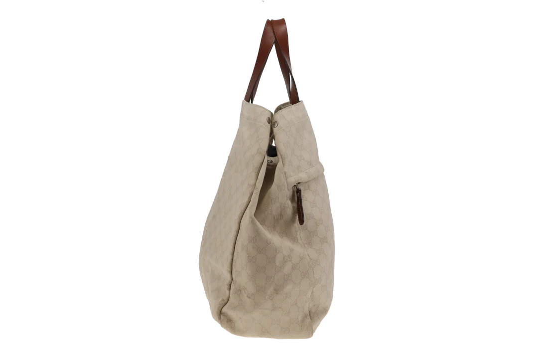 Gucci Emblem XL Shopper Tote In White GG Canvas - Image 6
