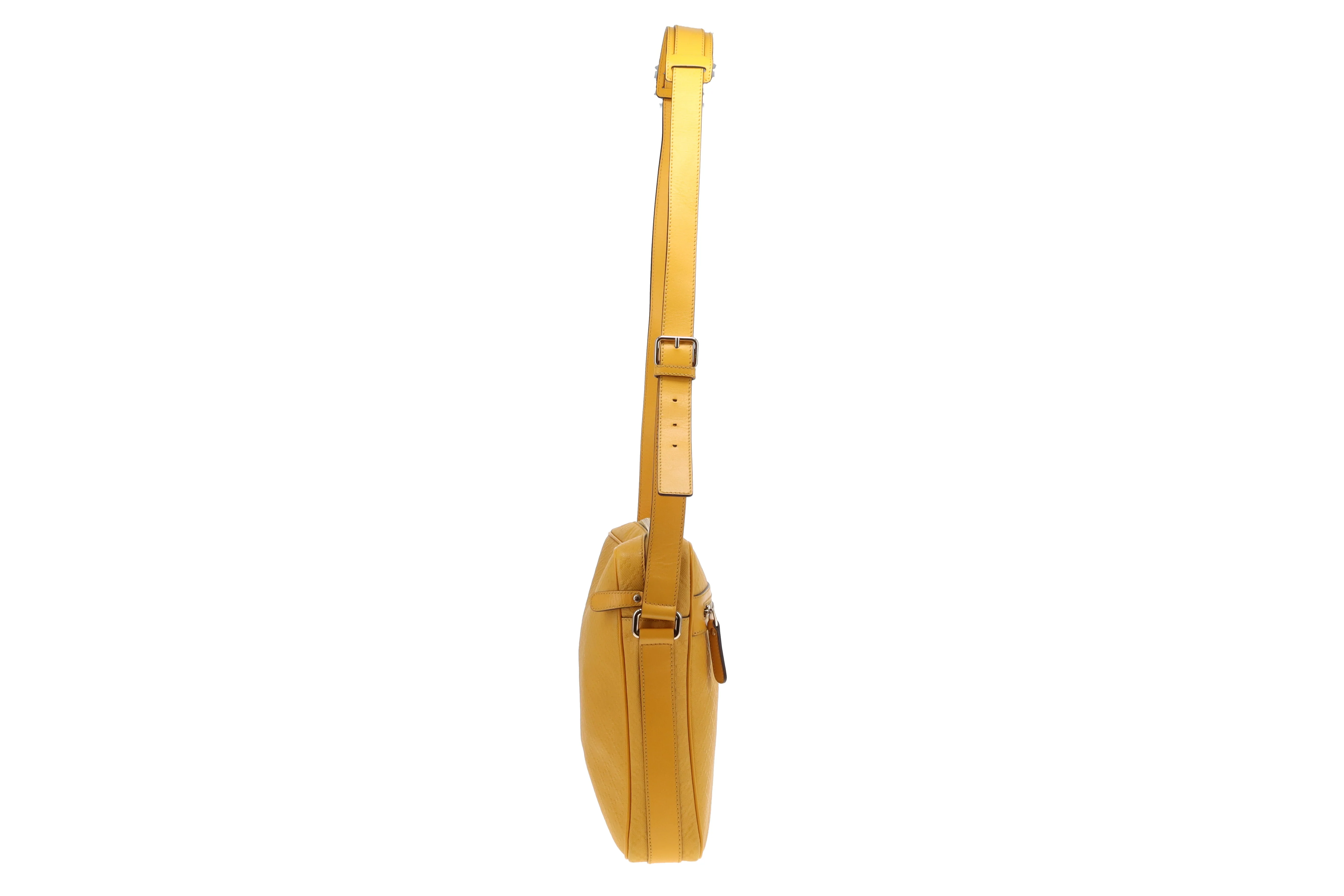 Gucci Yellow Diamante Leather Zipped Messenger Bag - Image 4
