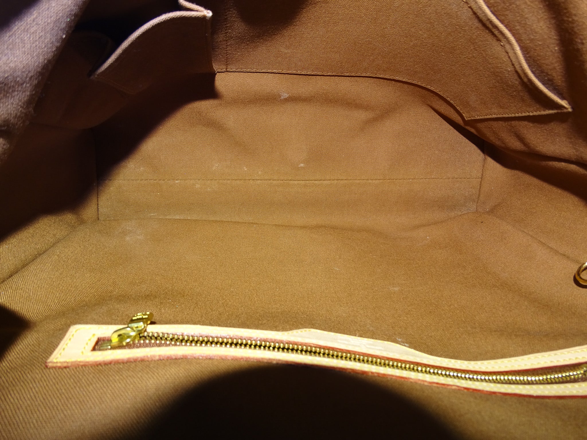 Louis Vuitton Abbesses Monogram Messenger Bag Vintage CA0046 - Image 14