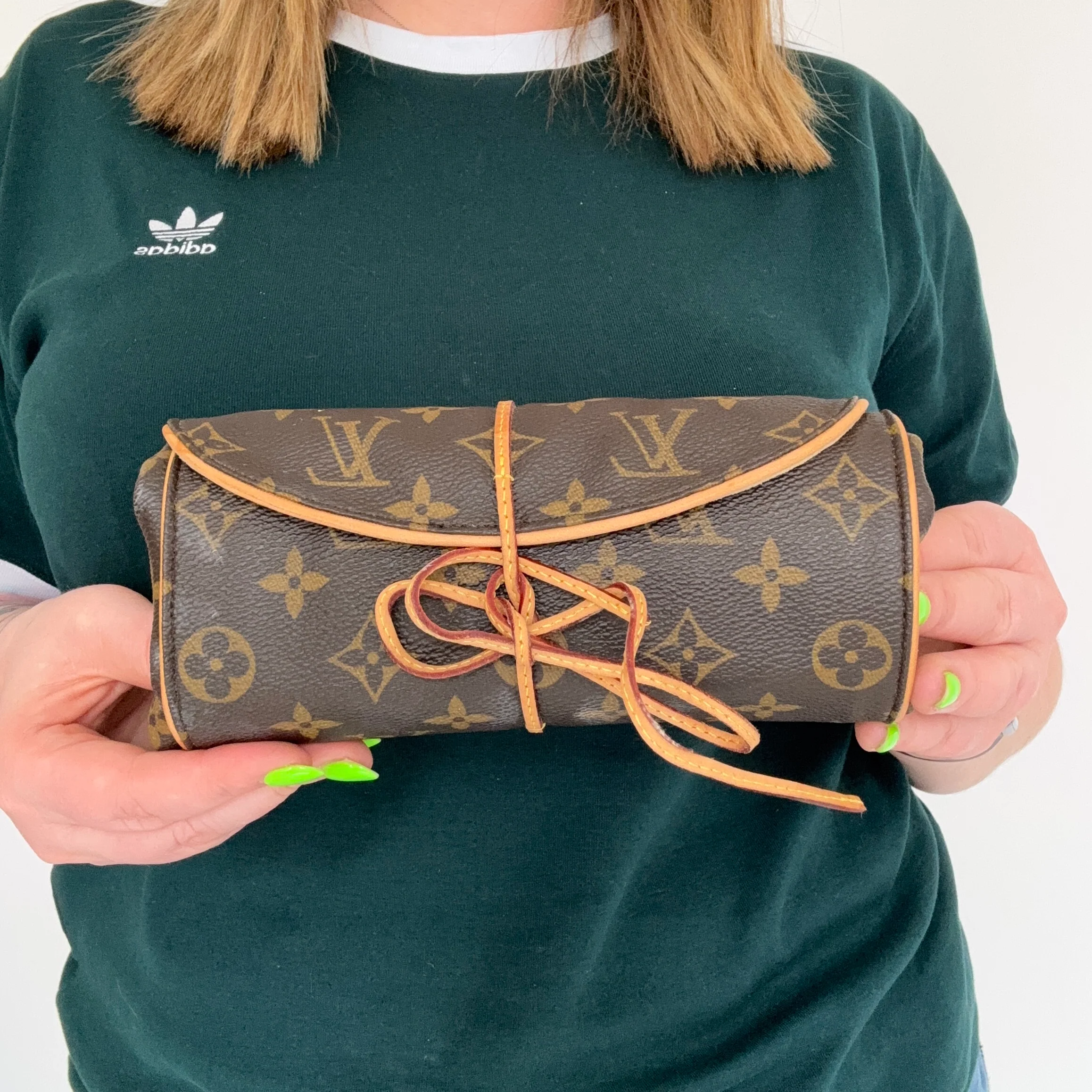 Louis Vuitton Jewellery Roll Pouch Monogram SN2029 - 2009 - Image 2