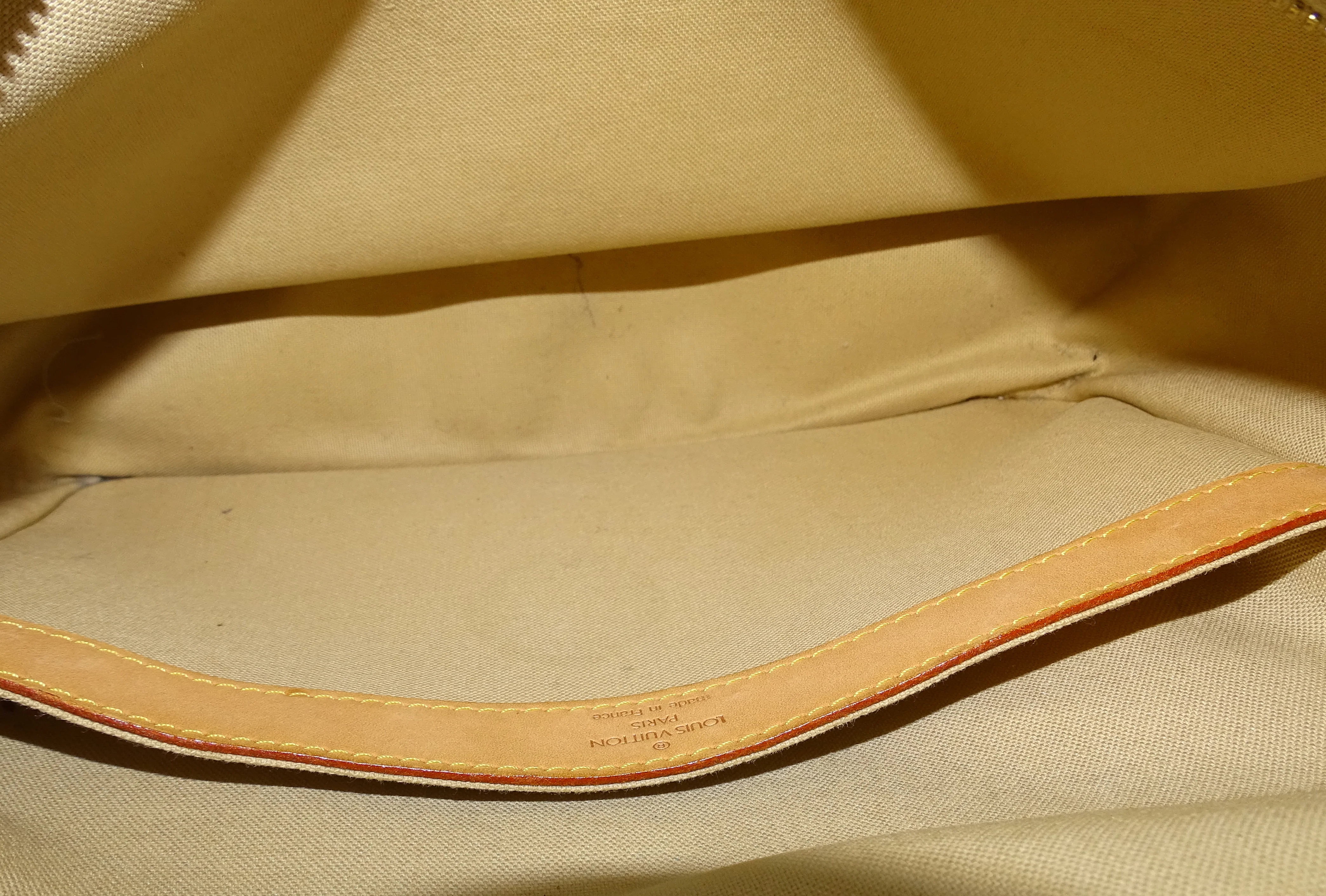 Louis Vuitton Naviglio Damier Azur Messenger Bag SR4058 - Image 14