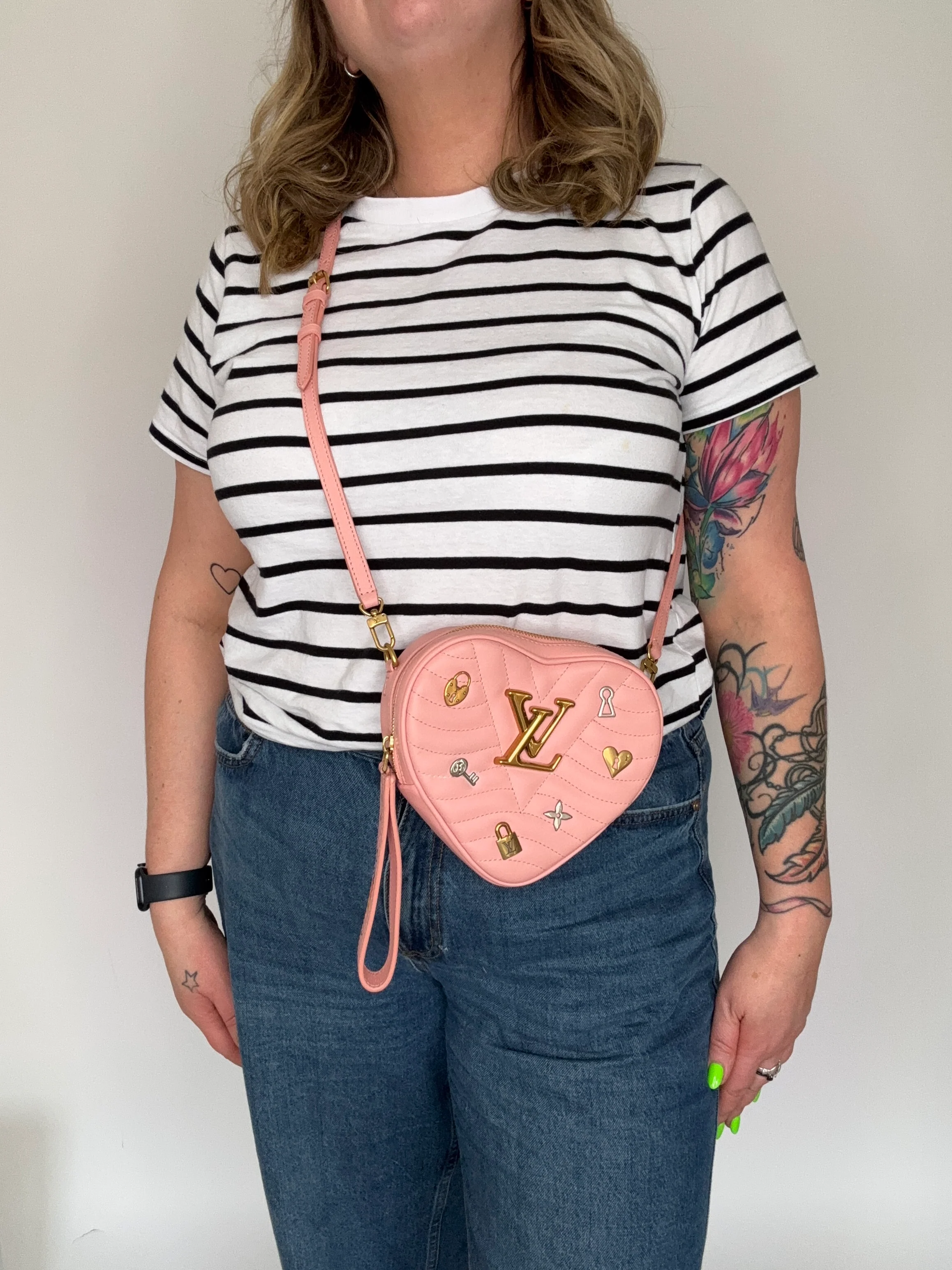 Louis Vuitton New Wave Love Lock Bag Baby Pink NZ0149 - 2019 - Image 2