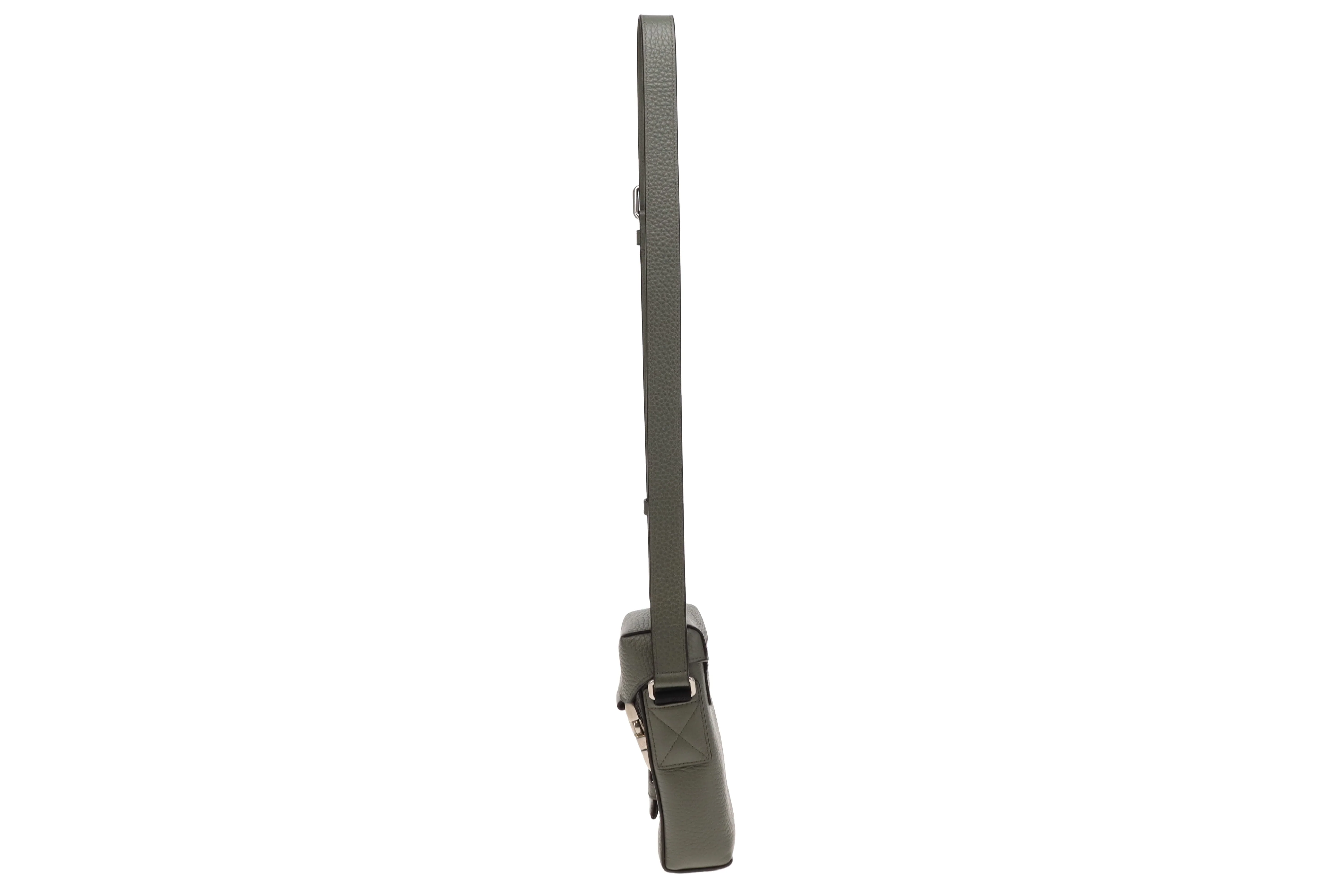 Mulberry Heavy Grain Leather Postmans Buckle Phone Messenger Olive - Image 8